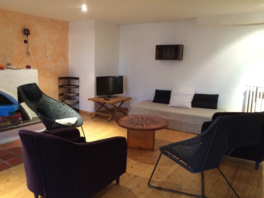 شقة Pézenas  في Duplex Avec Terrasse Tropezienne المظهر الخارجي الصورة