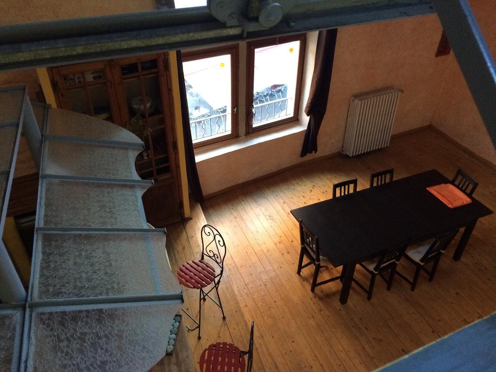 شقة Pézenas  في Duplex Avec Terrasse Tropezienne المظهر الخارجي الصورة